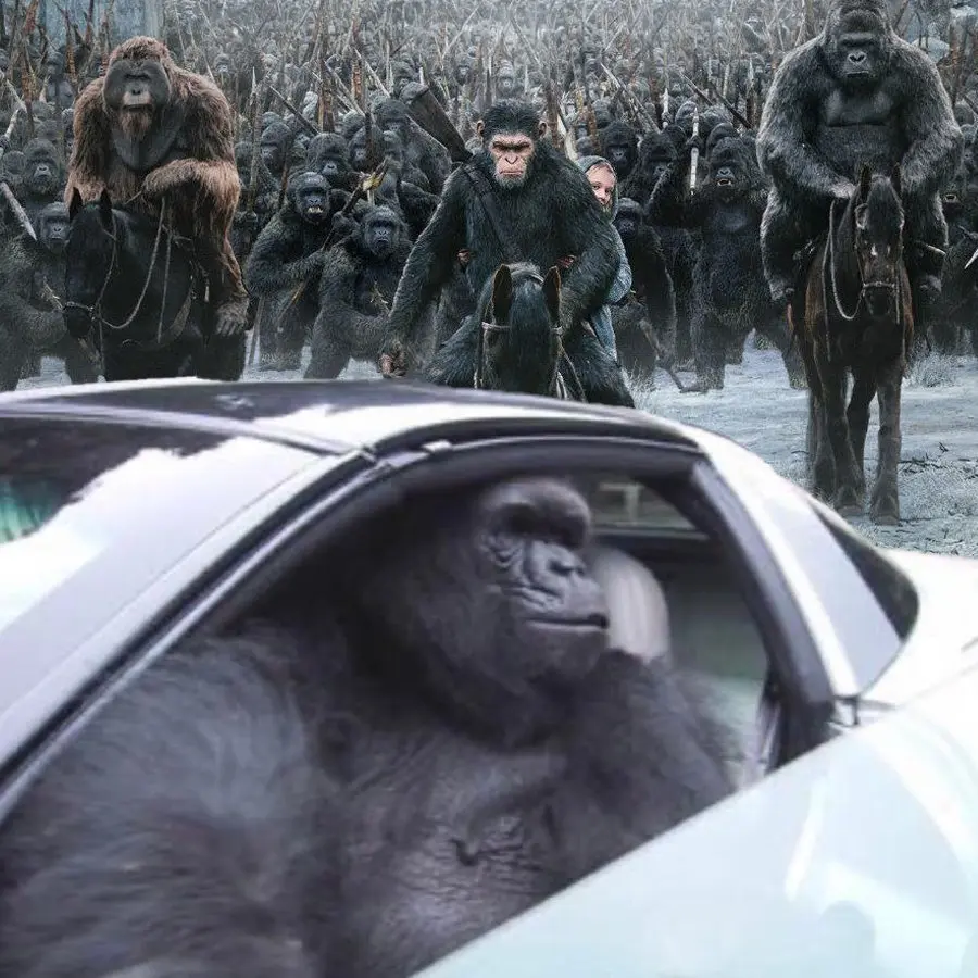 Planet of the Apes army behind the gorilla in the coupe